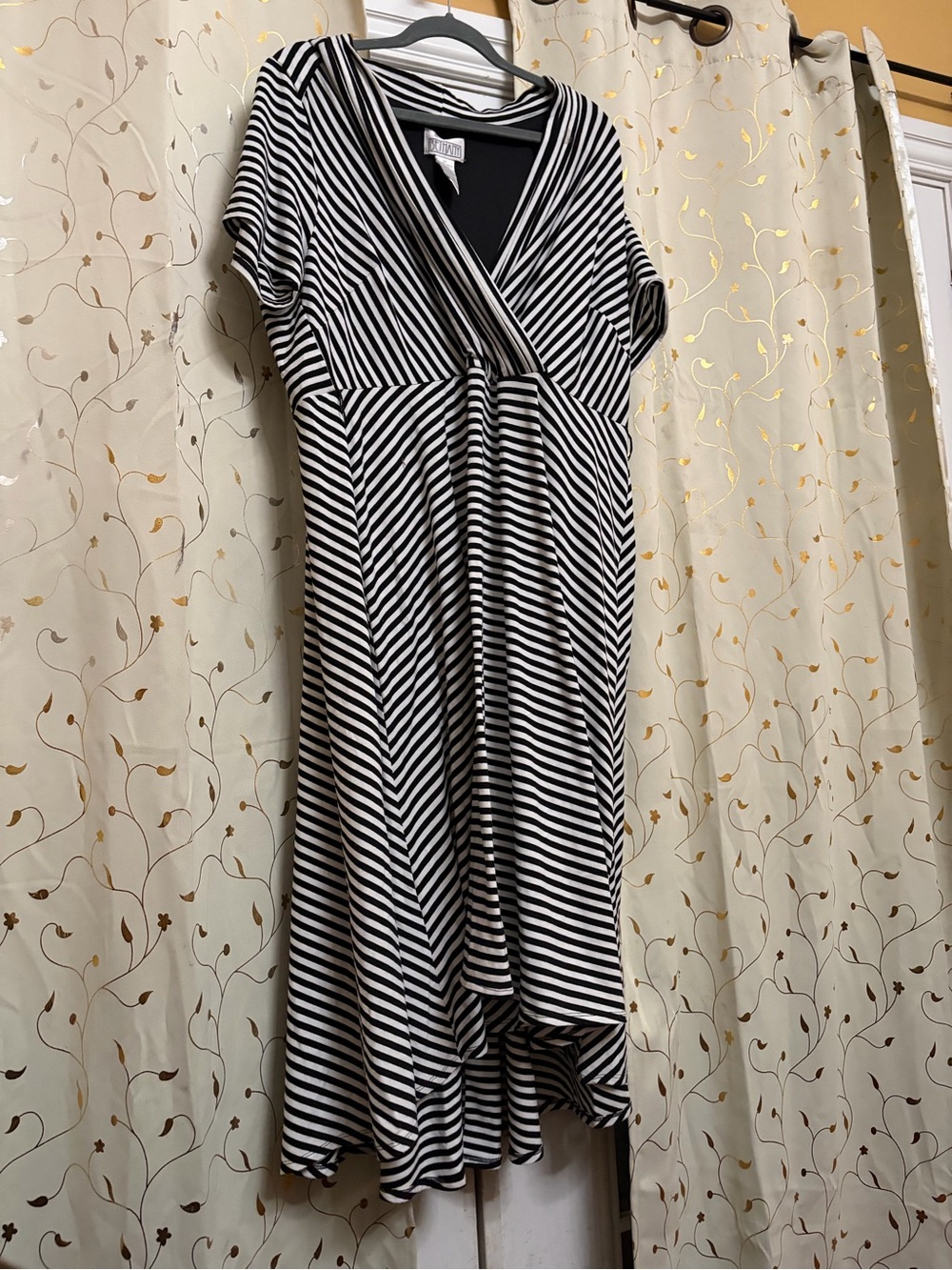 Black & White Striped High-Low V-Neck Women’s Dress